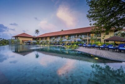 Anantara Kalutara Resort was originally designed by Sri Lankaâ€™s most famous architect, the late Geoffrey Bawa.