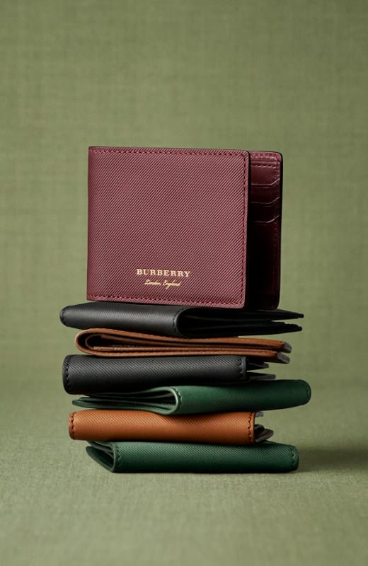 Burberry trench shop leather wallet