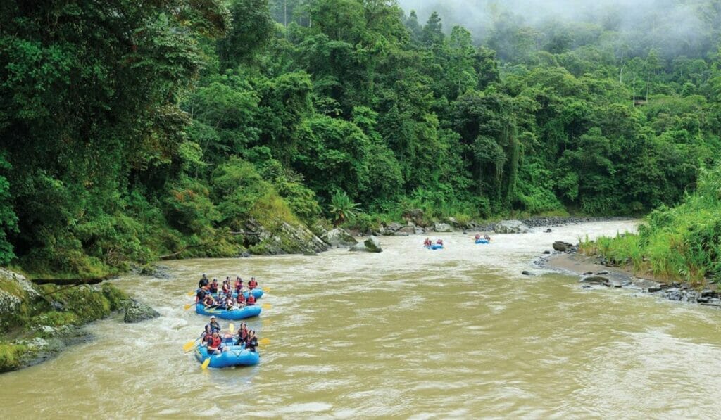 Why you should travel to Costa Rica, the happiest country on earth