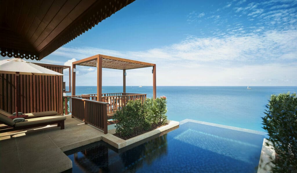 Take a well-deserved weekend break with sun, sand and sea at The Ritz-Carlton, Koh Samui