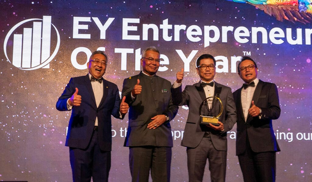 Mynews Holdings' Dang Tai Luk Named EY Entrepreneur of The Year 2019 Malaysia