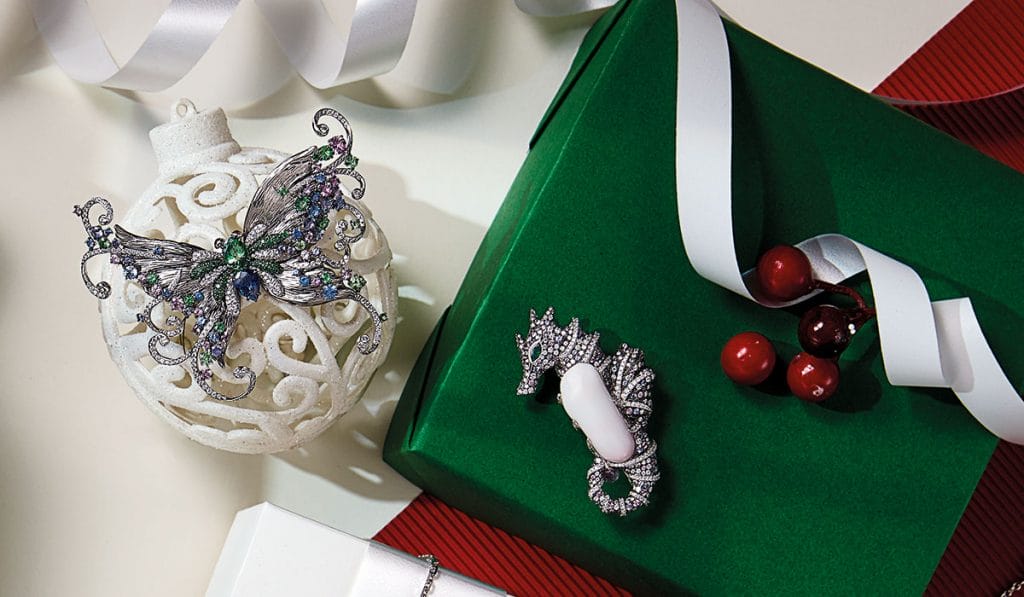 Be Dazzled By DeGem's Exquisite Jewellery Collection This Festive Season