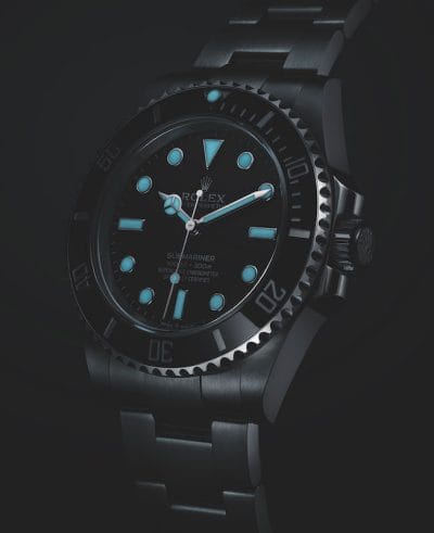 The Oyster Perpetual Submariner in Oystersteel features a Chromalight display which enables reliable reading underwater