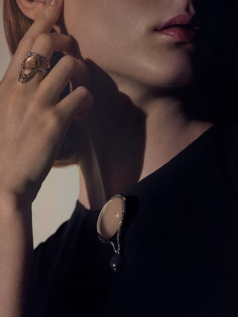 Ondes miroirs ring and necklace with detachable brooch