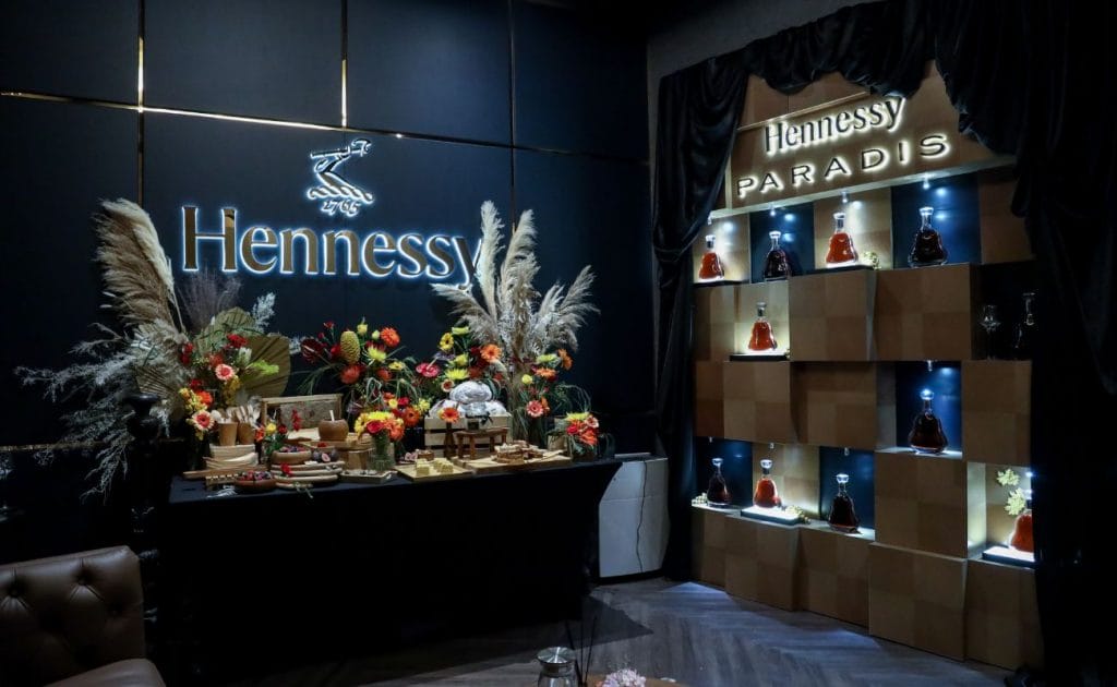 Discover a Bespoke World at Hennessy’s Hands