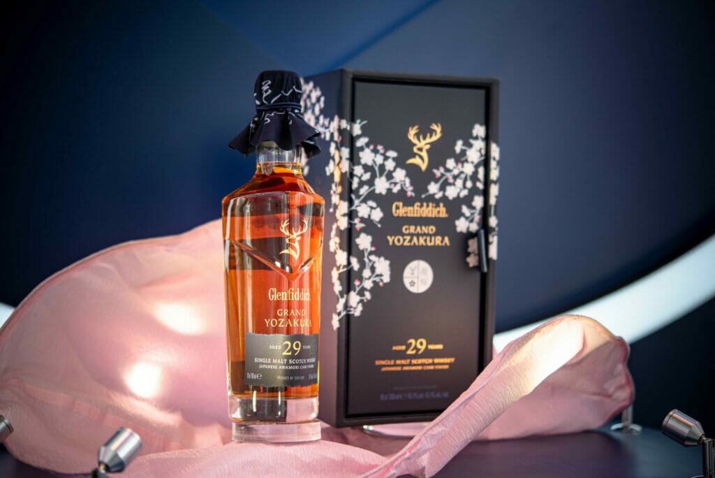 Glenfiddich Grand Yozakura 29 Year Old | The Peak Malaysia